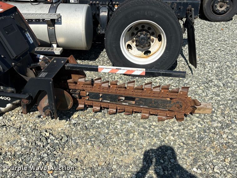 image for item YA3099 2015 Ditch Witch 410SX trencher