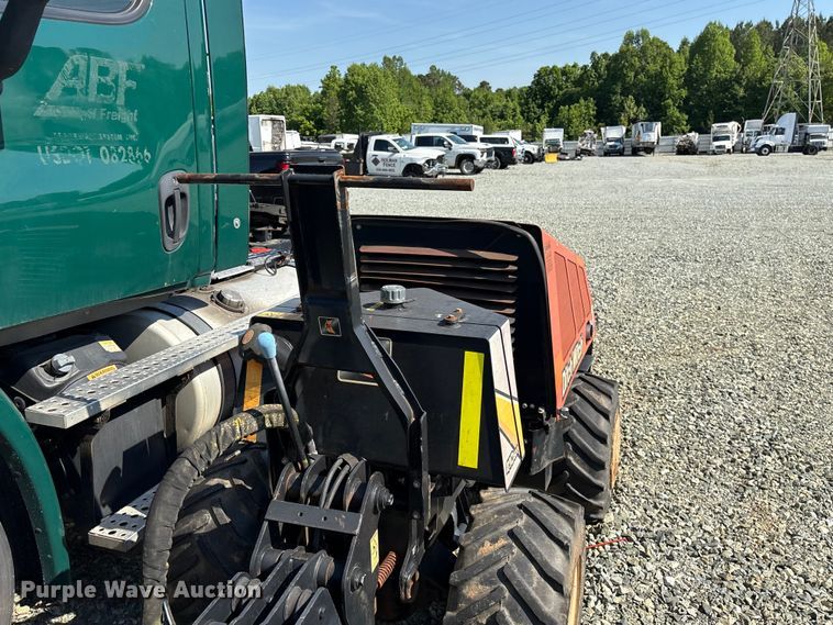 image for item YA3099 2015 Ditch Witch 410SX trencher