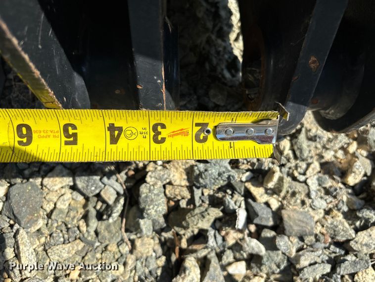 image for item YA3099 2015 Ditch Witch 410SX trencher