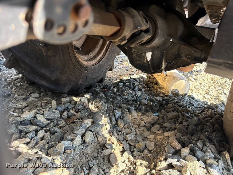 image for item YA3099 2015 Ditch Witch 410SX trencher