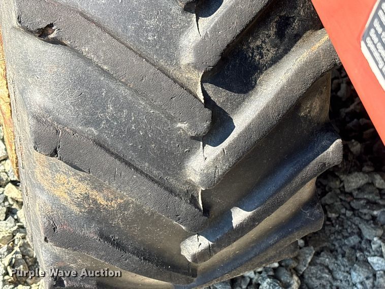 image for item YA3099 2015 Ditch Witch 410SX trencher