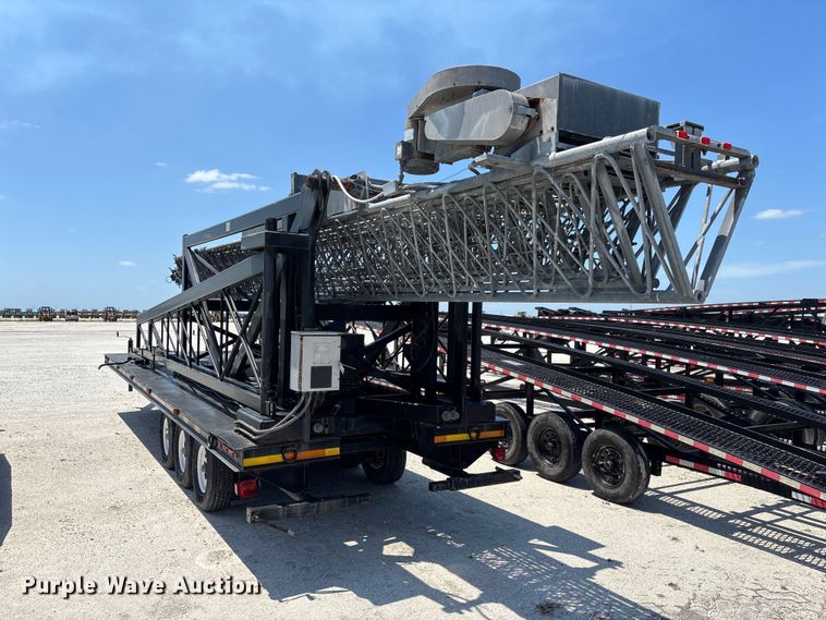 image for item YA3110 Antenna tower trailer