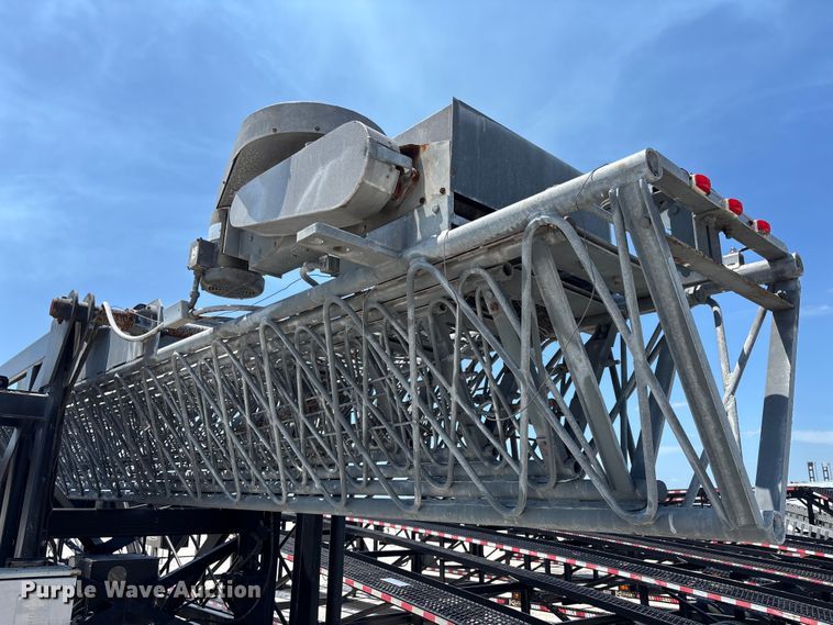 image for item YA3110 Antenna tower trailer