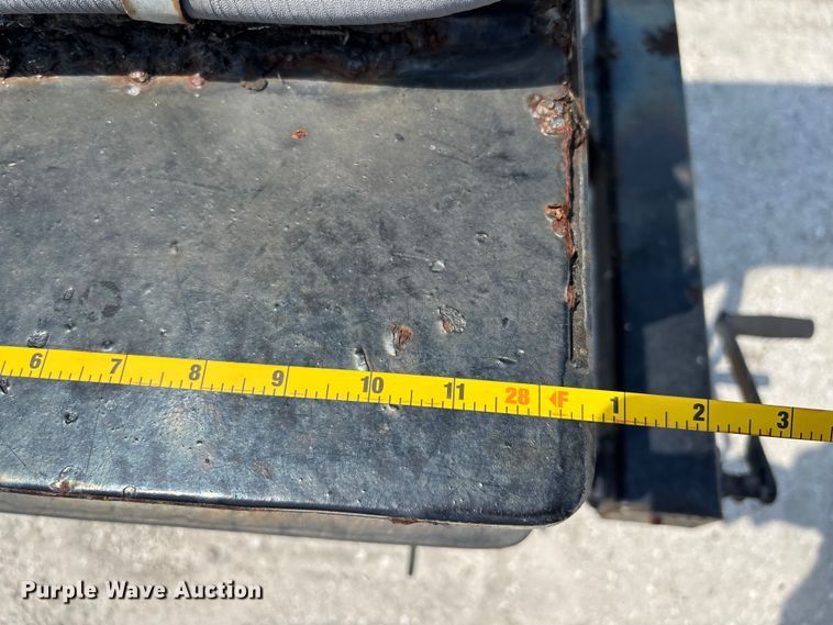 image for item YA3110 Antenna tower trailer