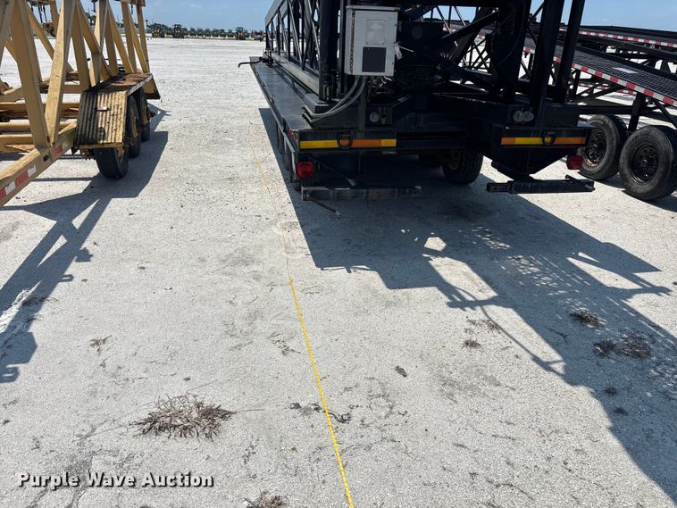 image for item YA3110 Antenna tower trailer