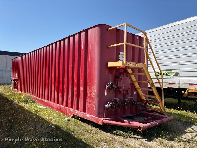 image for item YA3170 Dragon Products frac tank trailer
