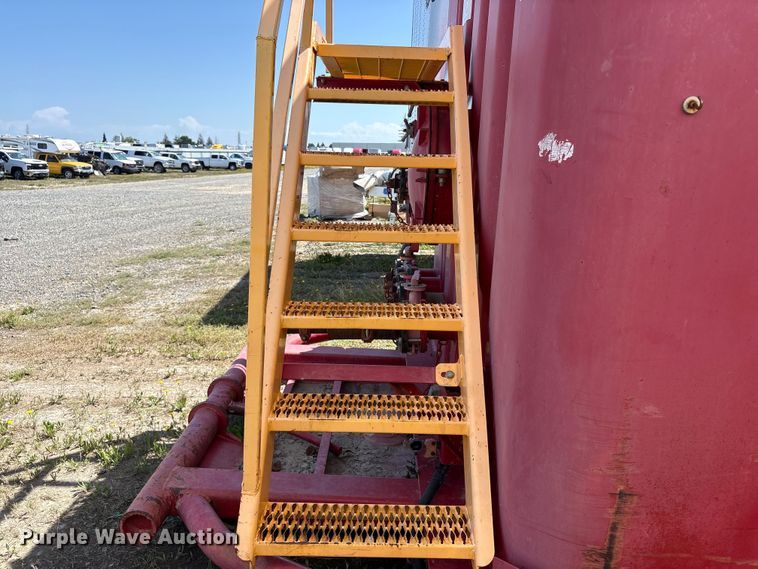 image for item YA3170 Dragon Products frac tank trailer