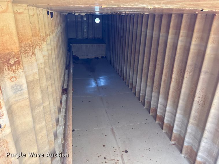 image for item YA3170 Dragon Products frac tank trailer
