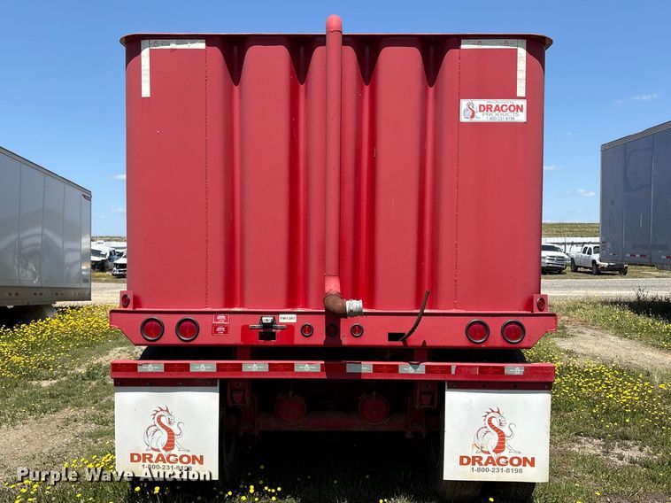 image for item YA3171 Dragon Products frac tank trailer