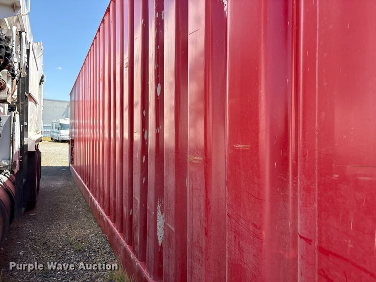 image for item YA3172 Dragon Products frac tank trailer