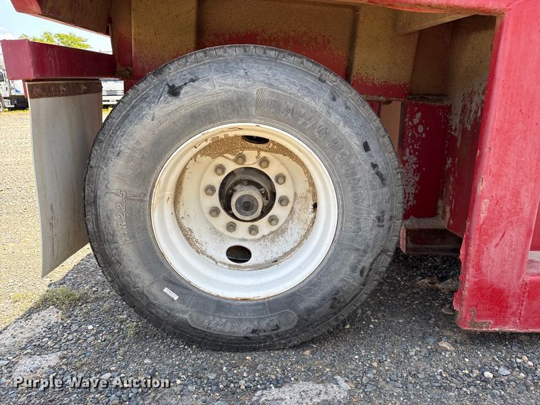 image for item YA3172 Dragon Products frac tank trailer