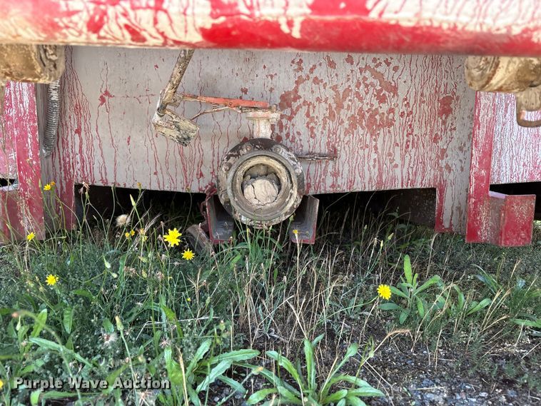 image for item YA3173 Dragon Products frac tank trailer