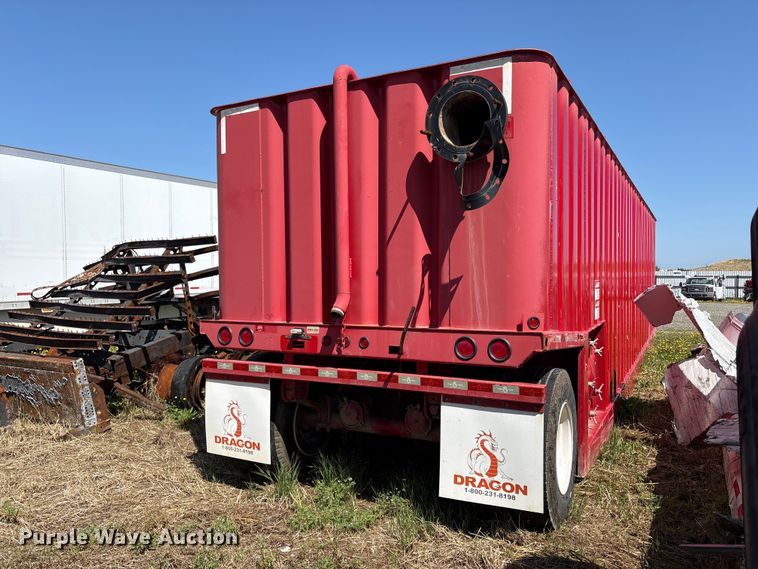image for item YA3175 Dragon Products frac tank trailer