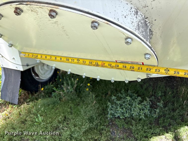 image for item YA3176 2023 Belgrade 350 sand silo trailer