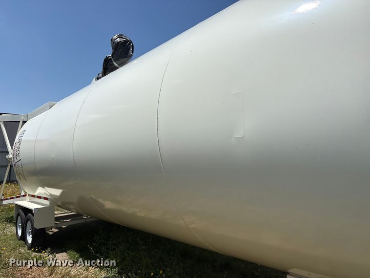 image for item YA3177 2024 Belgrade 350 sand silo trailer