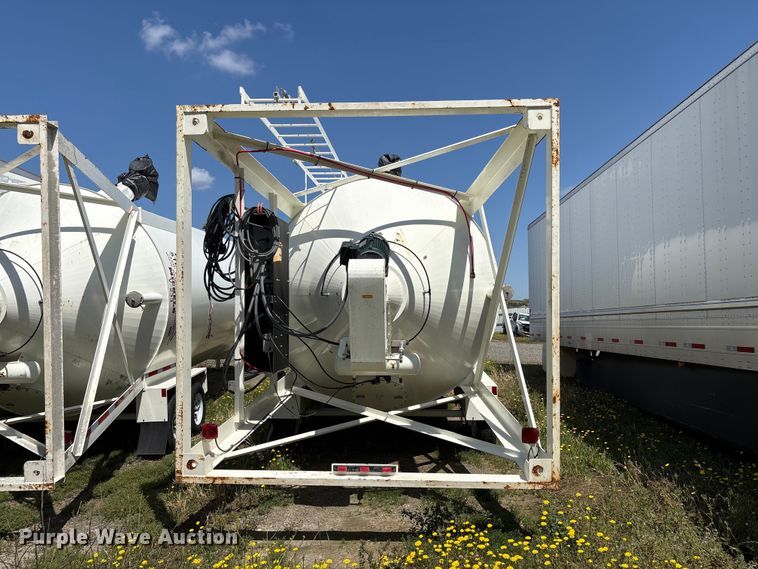 image for item YA3177 2024 Belgrade 350 sand silo trailer