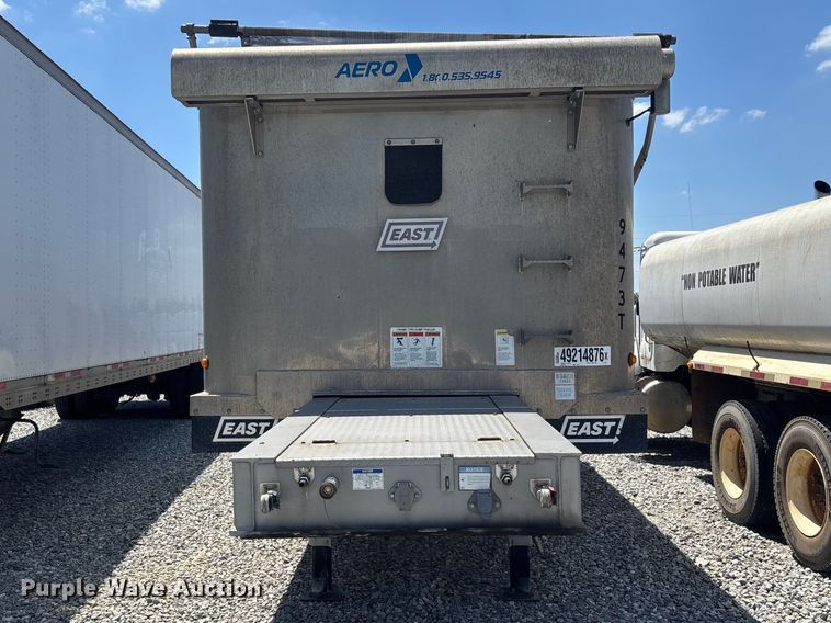 image for item YA3181 2023 East end dump trailer
