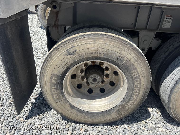image for item YA3181 2023 East end dump trailer