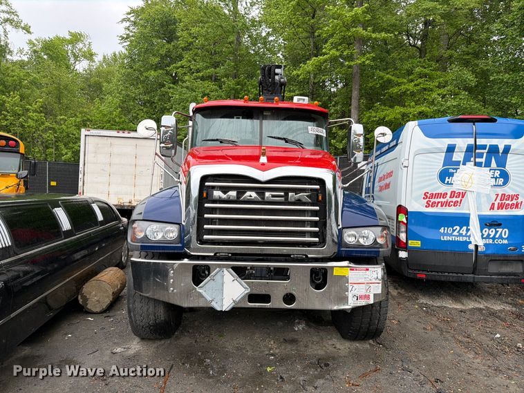 image for item YA3272 2024 Mack Granite crane truck