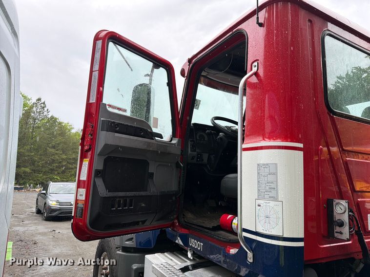 image for item YA3272 2024 Mack Granite crane truck