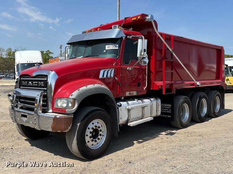 image for item YA3276 2015 Mack GU713 dump truck