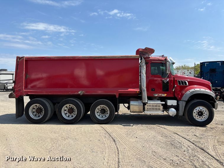 image for item YA3276 2015 Mack GU713 dump truck