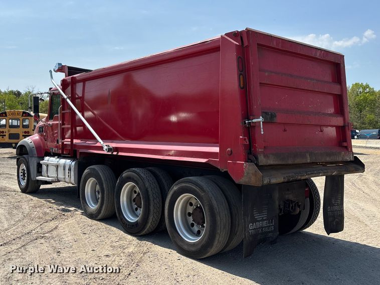 image for item YA3276 2015 Mack GU713 dump truck