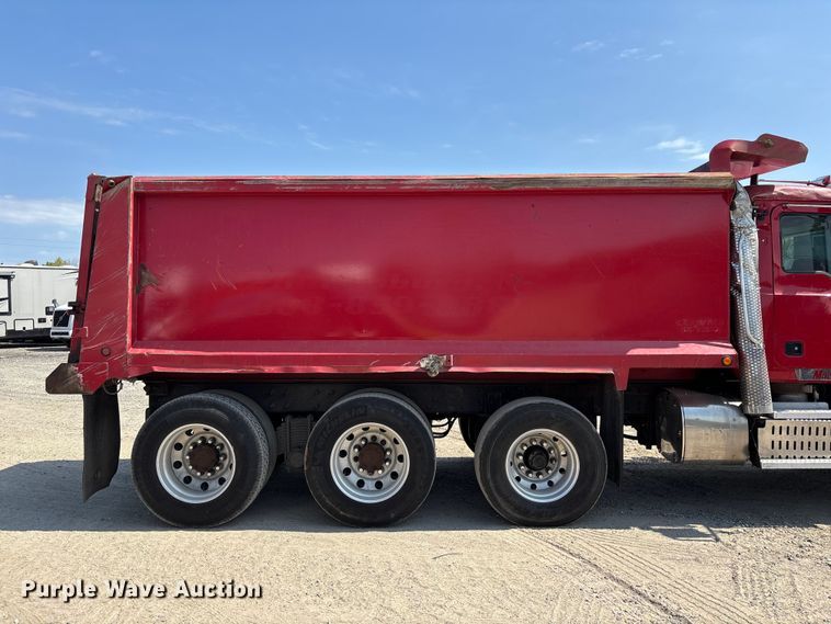 image for item YA3276 2015 Mack GU713 dump truck