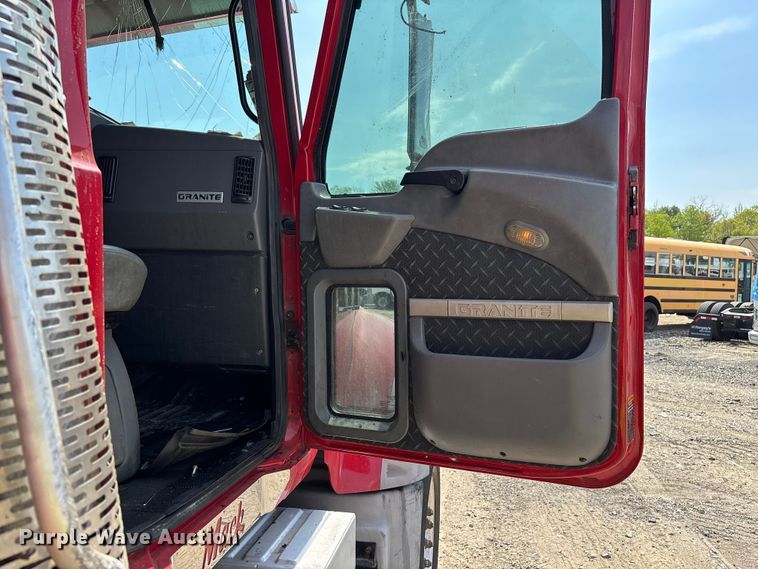image for item YA3276 2015 Mack GU713 dump truck