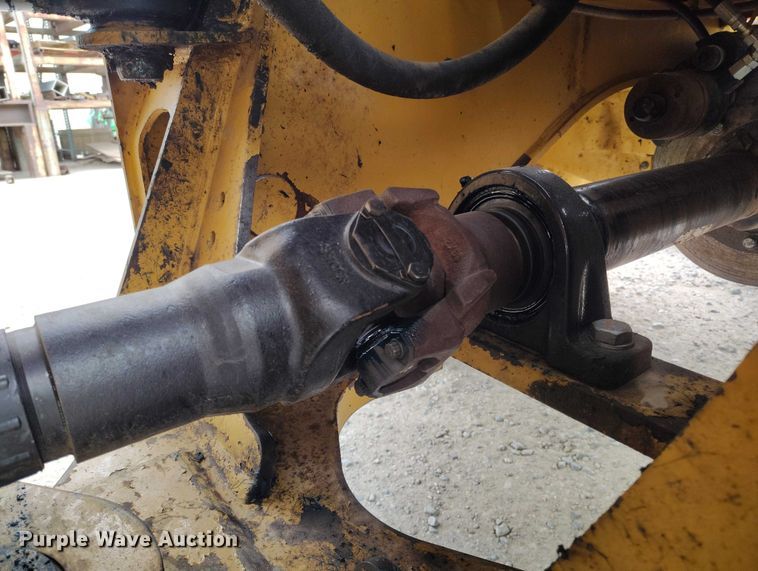 image for item YA3365 2015 Caterpillar 950M wheel loader