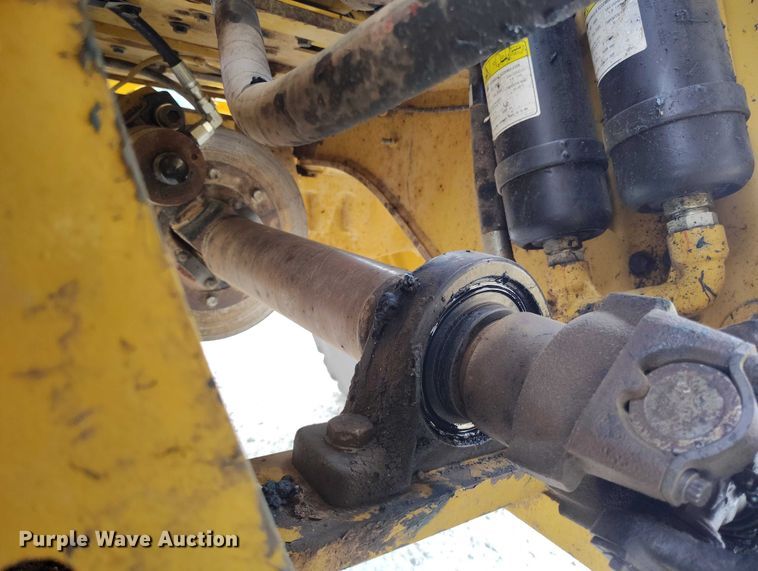 image for item YA3365 2015 Caterpillar 950M wheel loader