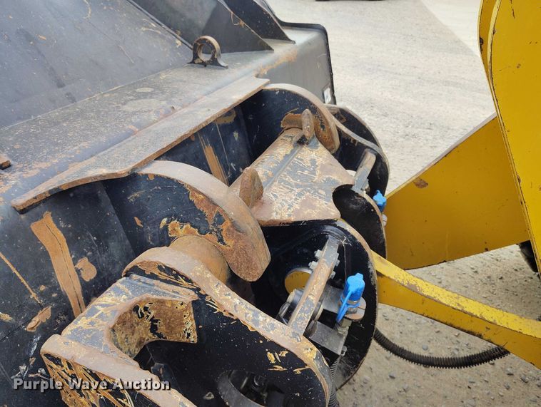 image for item YA3365 2015 Caterpillar 950M wheel loader