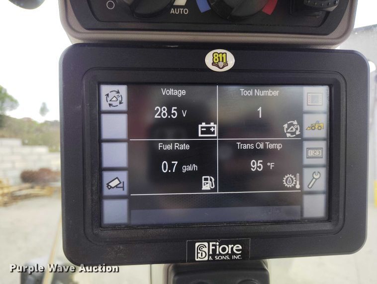 image for item YA3365 2015 Caterpillar 950M wheel loader