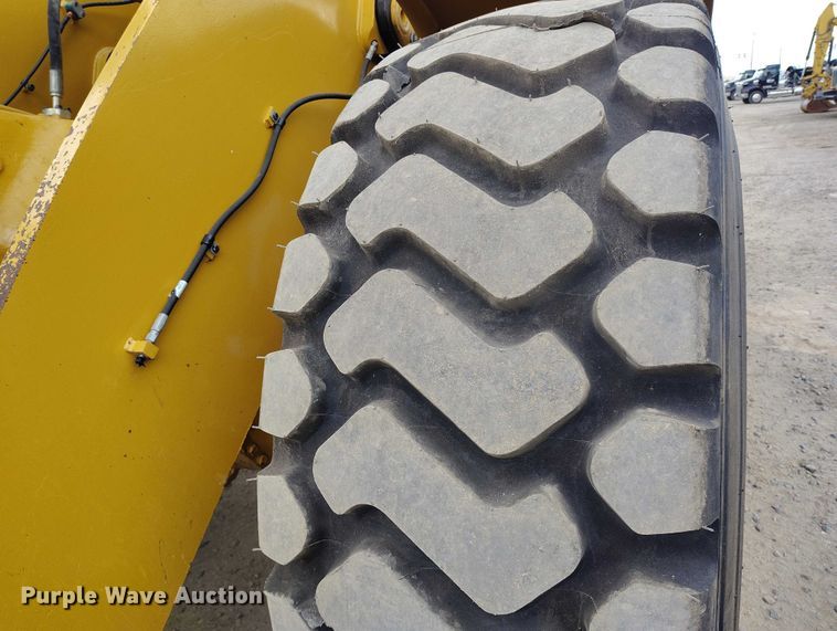 image for item YA3365 2015 Caterpillar 950M wheel loader