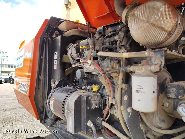 image for item YA3418 2022 JLG 860SJ boom lift