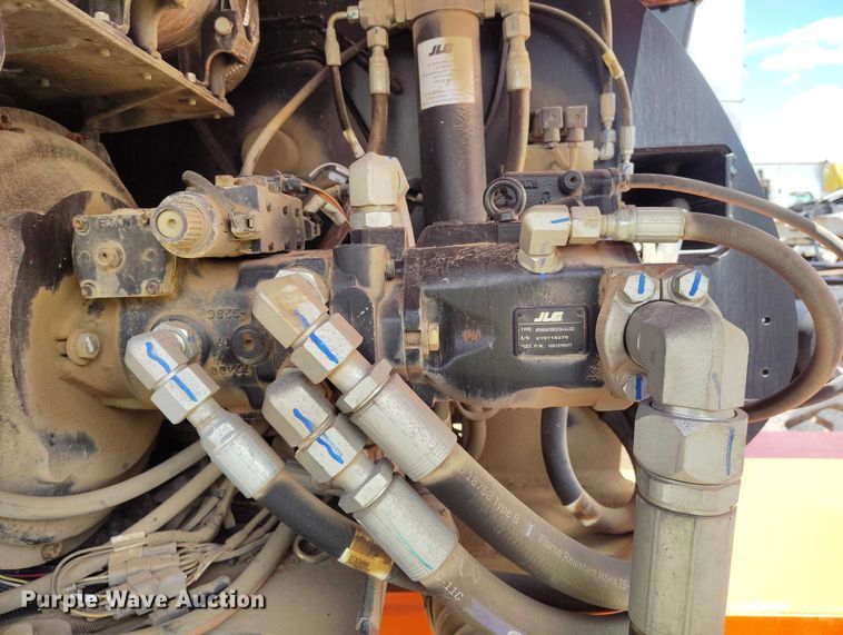 image for item YA3418 2022 JLG 860SJ boom lift