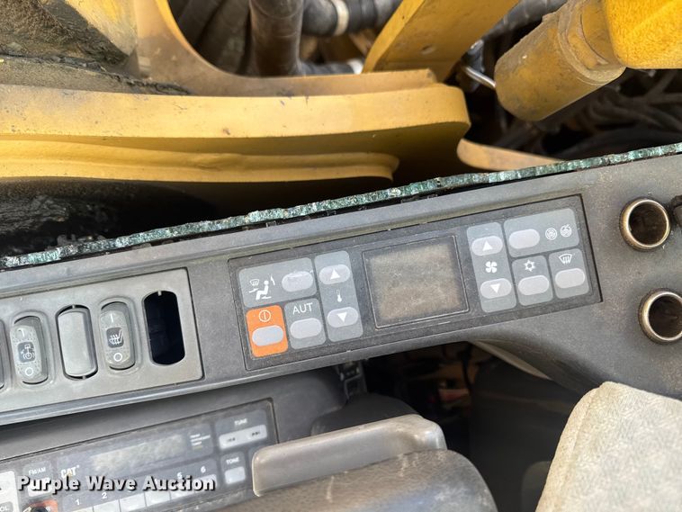 image for item YA3457 2011 Caterpillar 315D L excavator