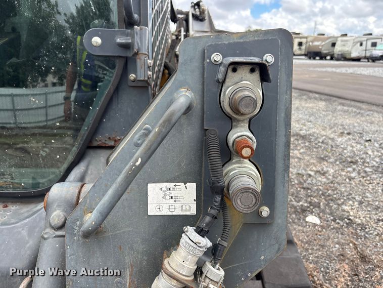 image for item YA3511 2015 John Deere 319E tracked skid steer loader