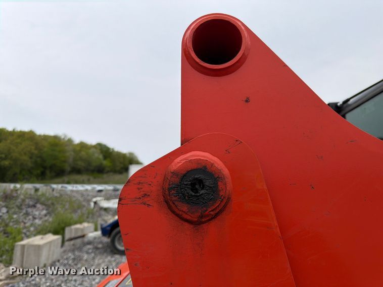 image for item YA3548 2023 Kubota  SVL75-3 tracked skid steer loader