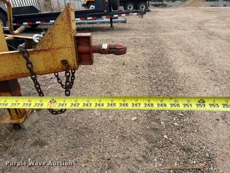 image for item DS6828 1994 Belshe WB2 equipment trailer