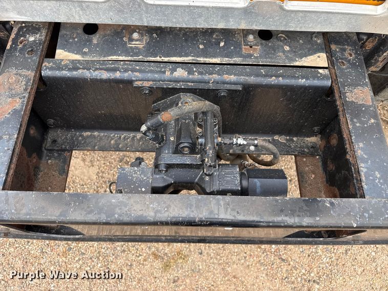 image for item DS6829 2002 International 2554 dump truck