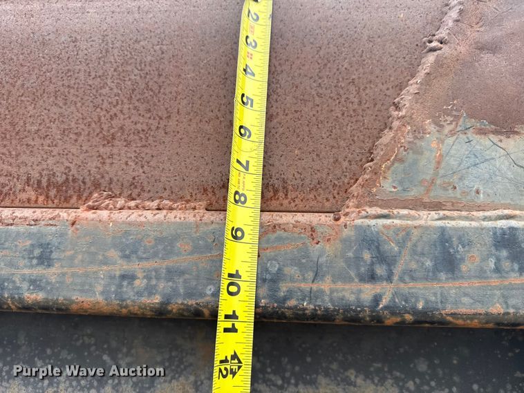 image for item DS6829 2002 International 2554 dump truck