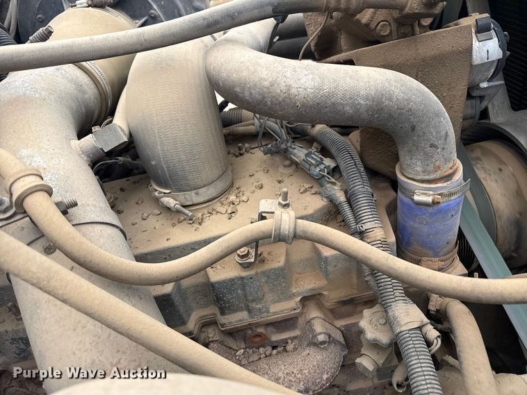 image for item DS6829 2002 International 2554 dump truck