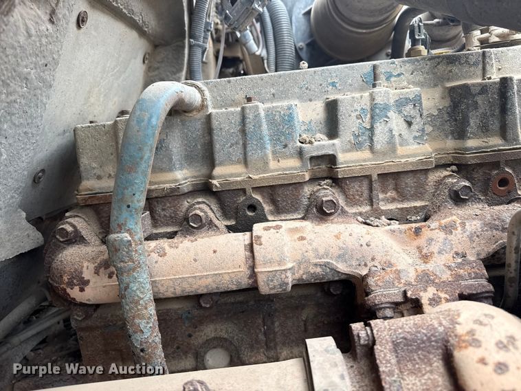 image for item DS6829 2002 International 2554 dump truck