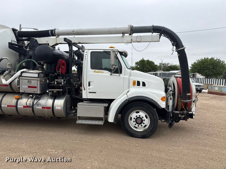 image for item DS6830 2007 Sterling L7500 sewer jetter truck