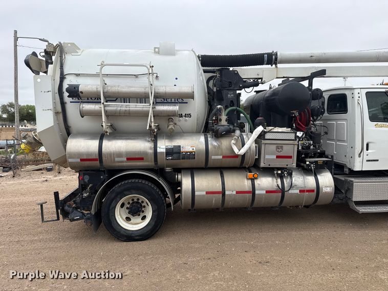 image for item DS6830 2007 Sterling L7500 sewer jetter truck