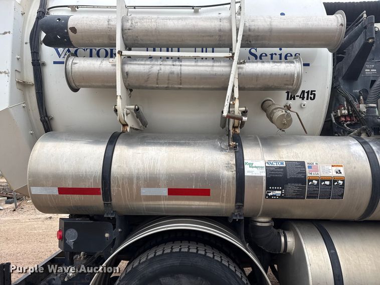 image for item DS6830 2007 Sterling L7500 sewer jetter truck