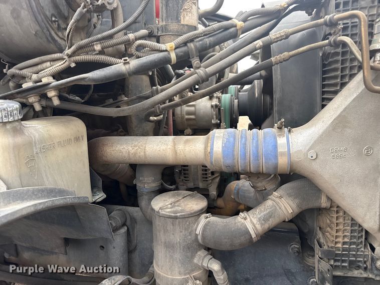 image for item DS6830 2007 Sterling L7500 sewer jetter truck