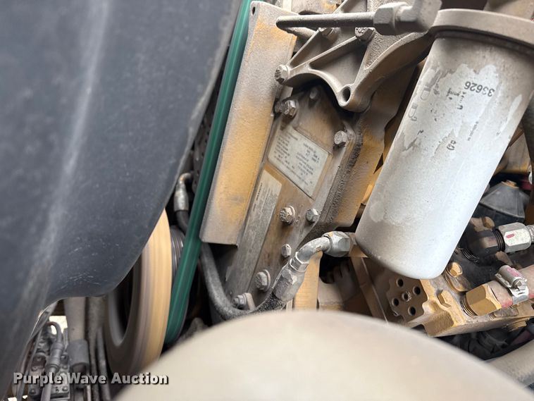 image for item DS6830 2007 Sterling L7500 sewer jetter truck