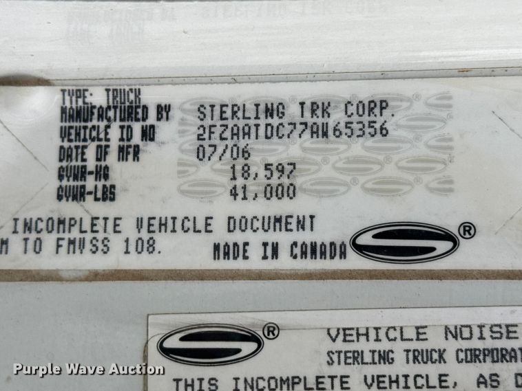 image for item DS6830 2007 Sterling L7500 sewer jetter truck